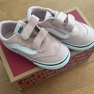 Vans Kids Light Pink Velcro Sneakers